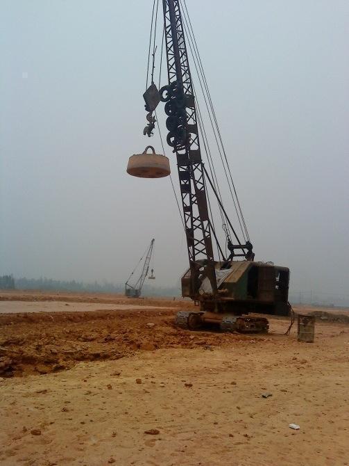 ǿ������